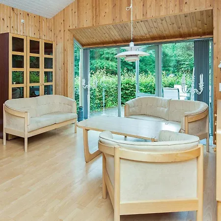 Hébergement de vacances Alluring Holiday In Herning With Private Whirlpool *